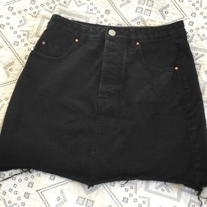 mini denim black skirt